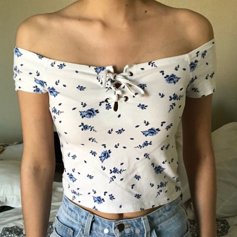 The prettiest off the shoulder with blue flowers